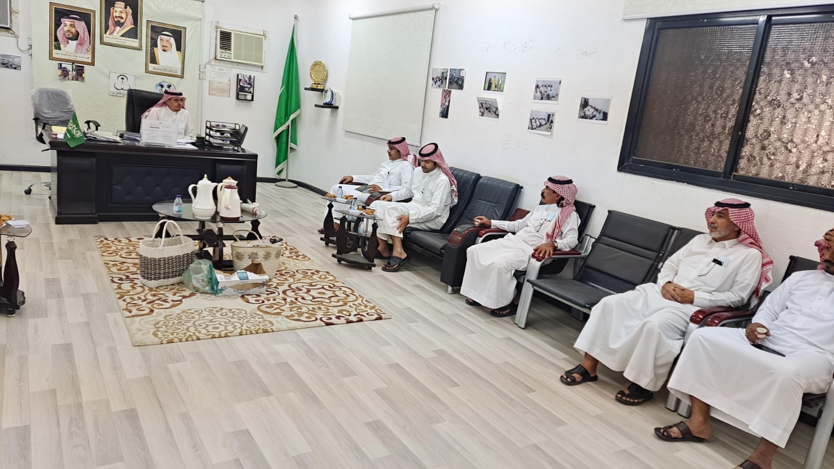 زيارة مدير مركز التنمية للجمعية زيارة مدير مركز التنمية للجمعية